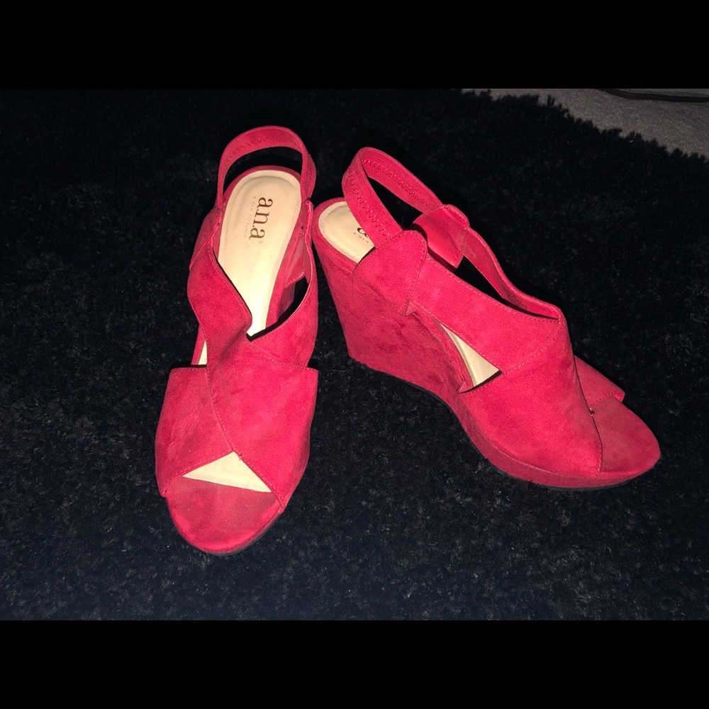 a.n.a. wedges